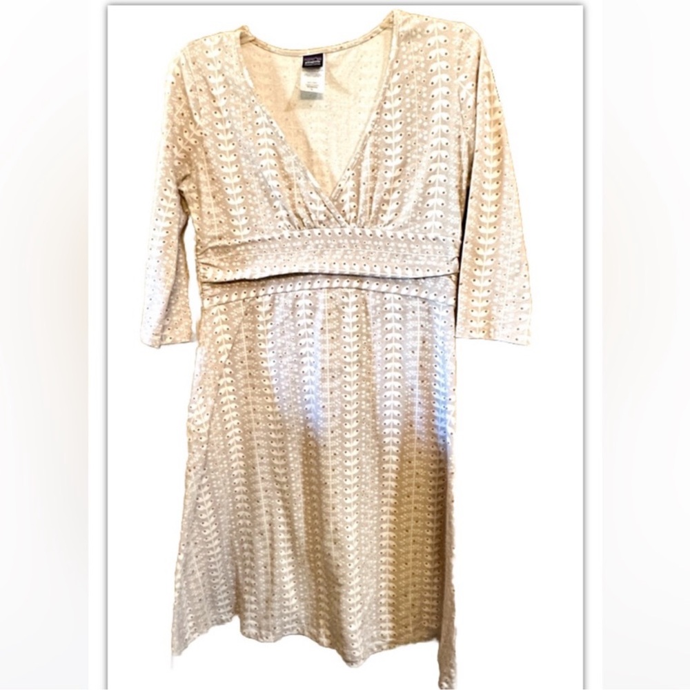 Patagonia Margot Organic Cotton Dress 3/4, v-neck
Sleeve Sz L